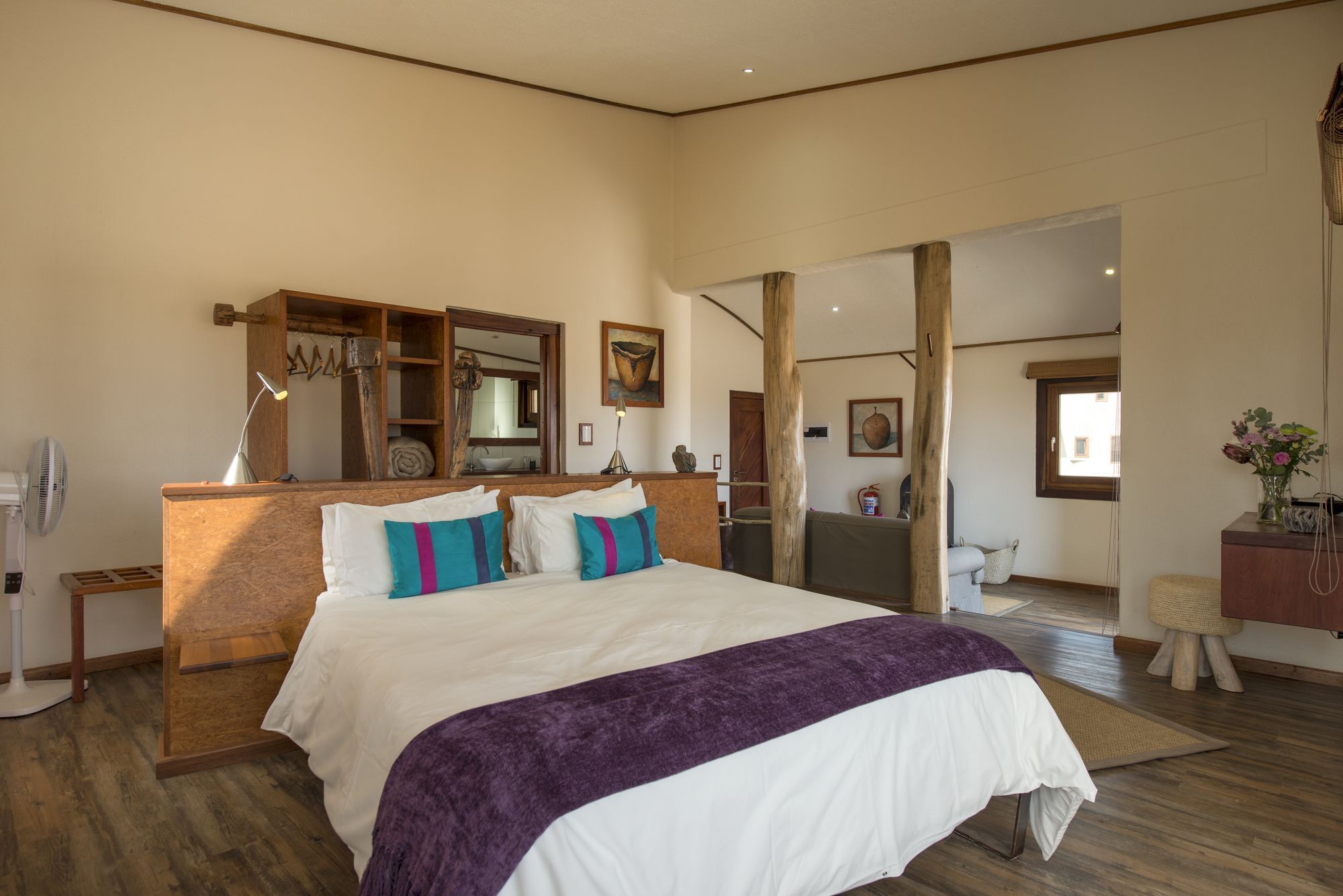Desert Breeze Lodge Swakopmund Bagian luar foto