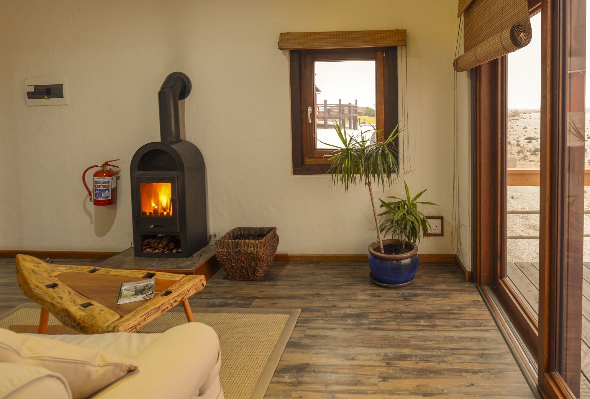 Desert Breeze Lodge Swakopmund Bagian luar foto